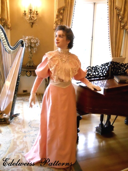 diana-barry-costume-victorian-parlor-shot schuyler-grant-diana-barry-anne-of-avonlea
