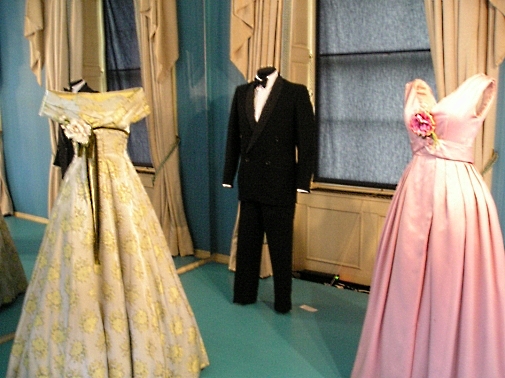 1950's elegant dresses