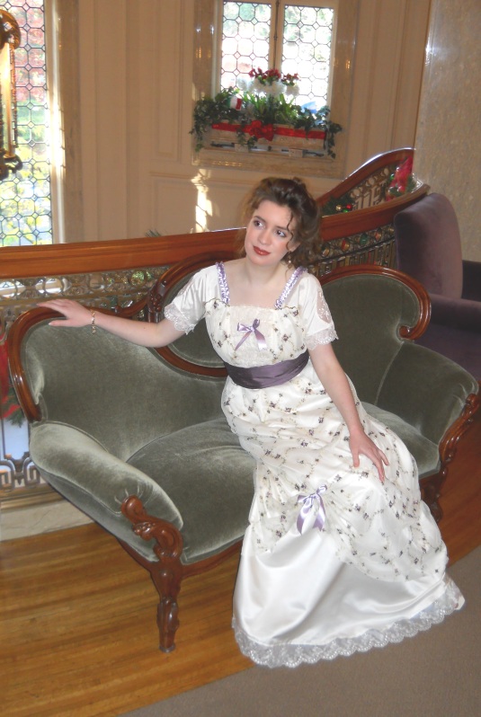 edwardian-tea-gown-7 victorian-lace-tea-dress-lavendar-gown