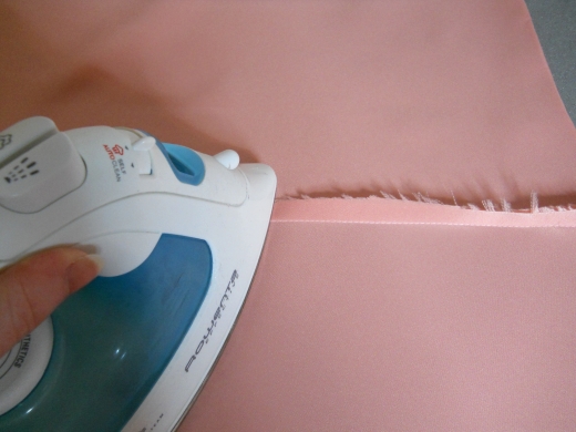 How to press the seam allowances to one side how to make a seam lie flat