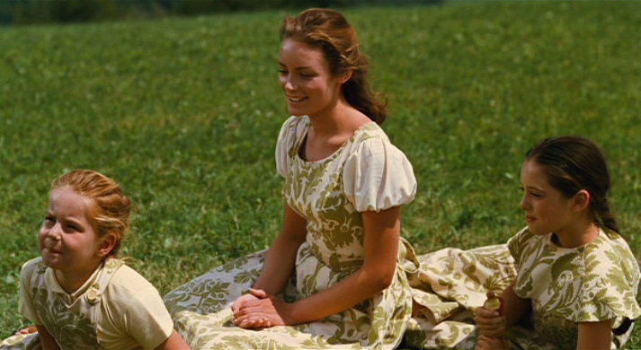 do-re-mi-sound-of-music-movie-stills charmian-carr-sound-of-music-still