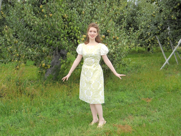liesl's-playclothes-dress-the-sound-of-music-costume drapery-playclothes-liesl-von-trapp-sound-of-music-costume